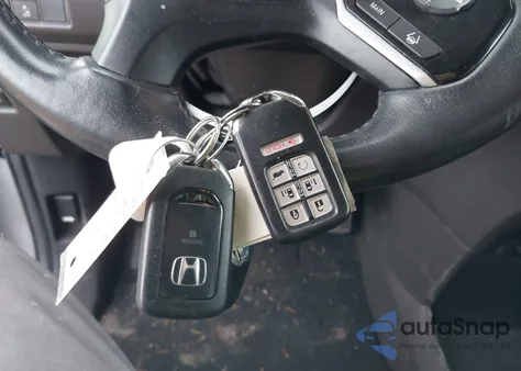 2018 Honda Odyssey Ex-L из США, поврежденный, VIN 5FNRL6H75JB045618